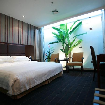 Starway Hotel Beijing Shaoyaoju Exterior photo