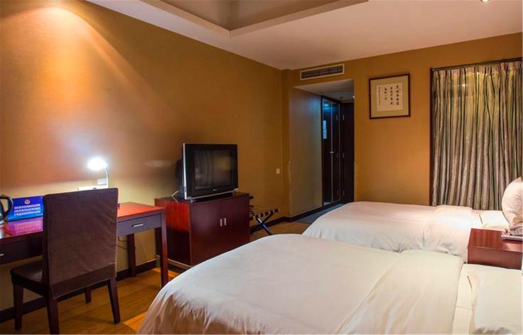 Starway Hotel Beijing Shaoyaoju Room photo