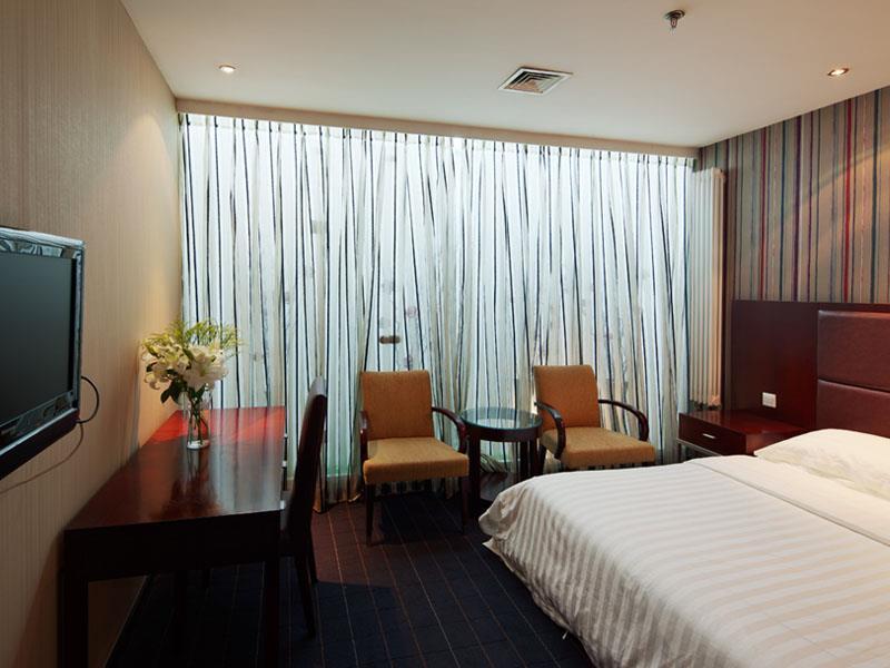 Starway Hotel Beijing Shaoyaoju Exterior photo
